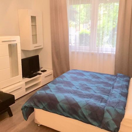 Miracle Apartman Sarvar Lägenhet Exteriör bild