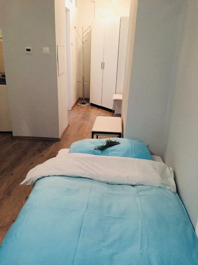 Miracle Apartman Sarvar Lägenhet Exteriör bild